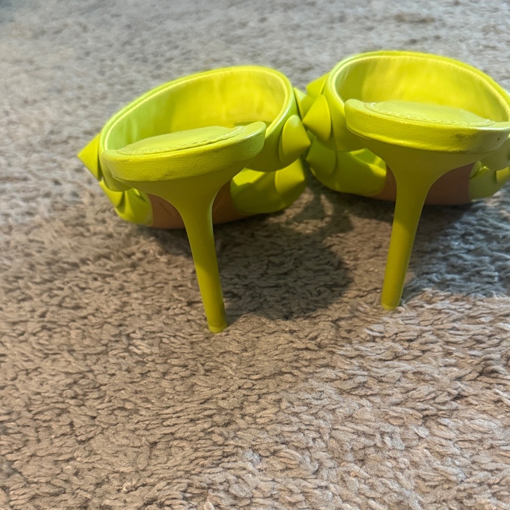 Zara Neon Yellow Studded Heels - Picture 4 of 6